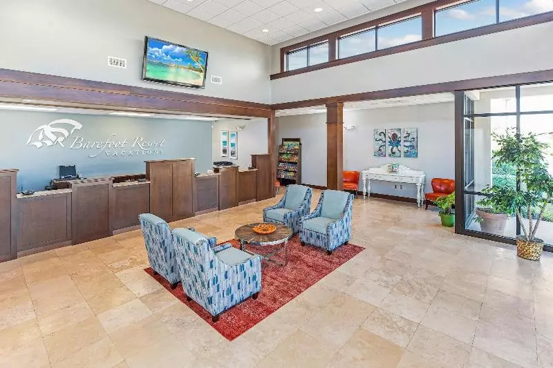 Barefoot Resort & Yacht Club