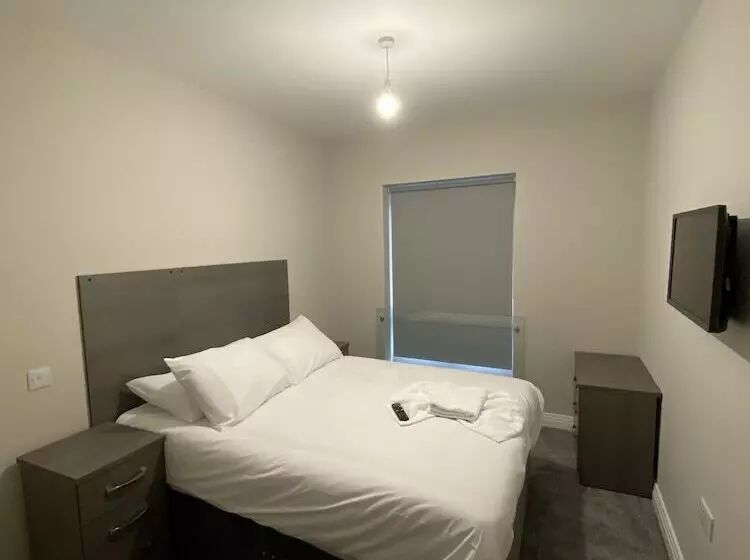 Buckingham Apartment