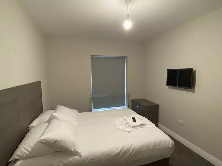 Buckingham Apartment