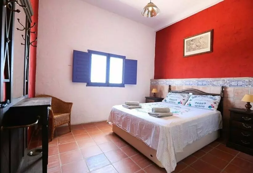 Hacienda Guaro Viejo