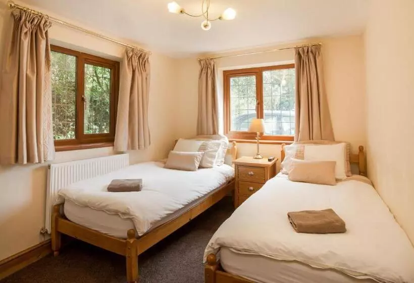 호텔 Acorns Old Farm