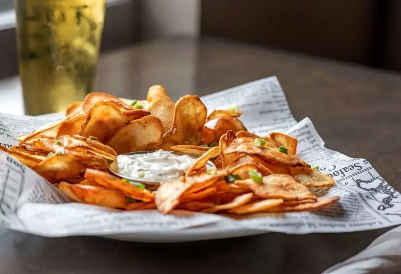 Best Western Plus Dartmouth Hotel & Suites