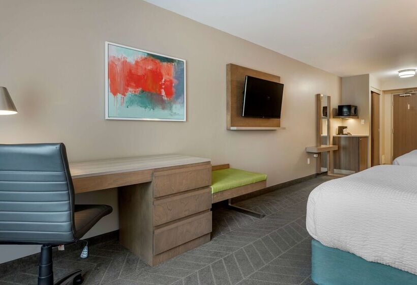 Best Western Plus Dartmouth Hotel & Suites