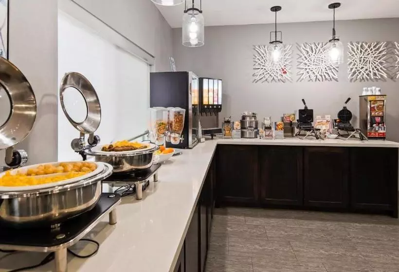 فندق Best Western Wichita Northeast