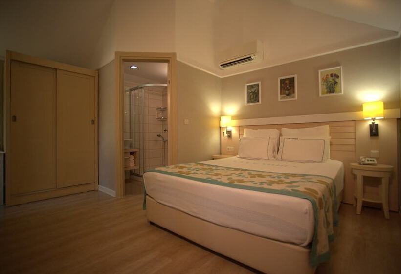 בית מלון כפרי Can Garden Beach