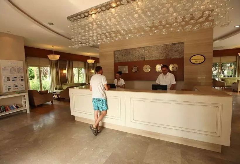 호텔 Can Garden Beach