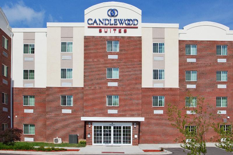 Отель Candlewood Suites Washington North, An Ihg