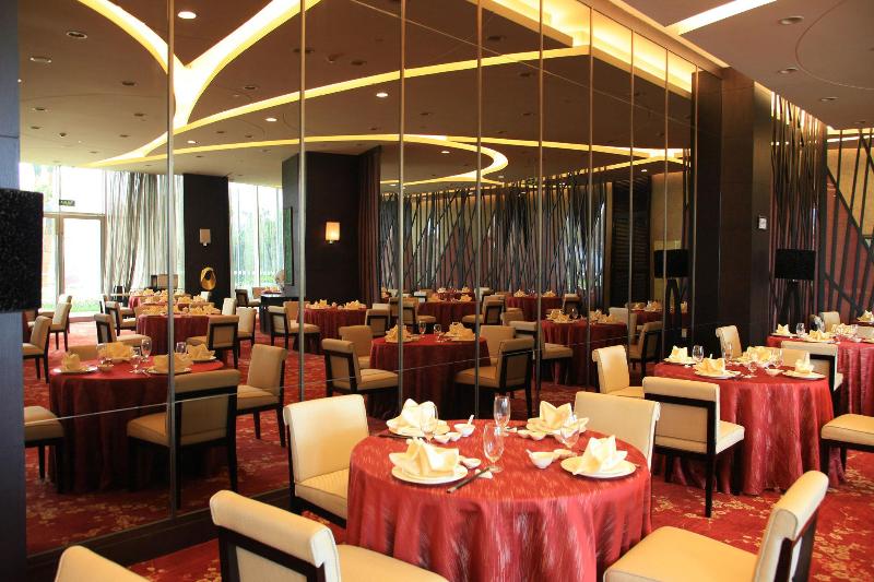 호텔 Crowne Plaza Shanghai Xiayang Lake, An Ihg