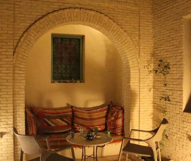 Отель Dar Saida Beya