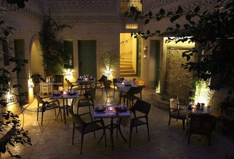 호텔 Dar Saida Beya