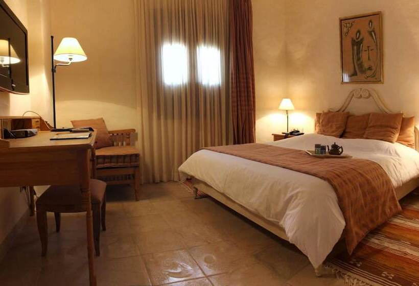 호텔 Dar Saida Beya