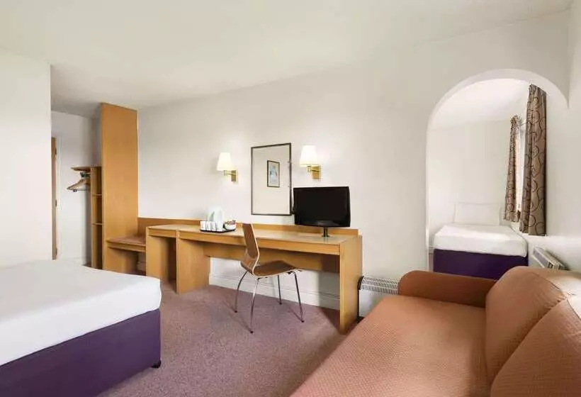 هتل Days Inn Kendal Killington Lake