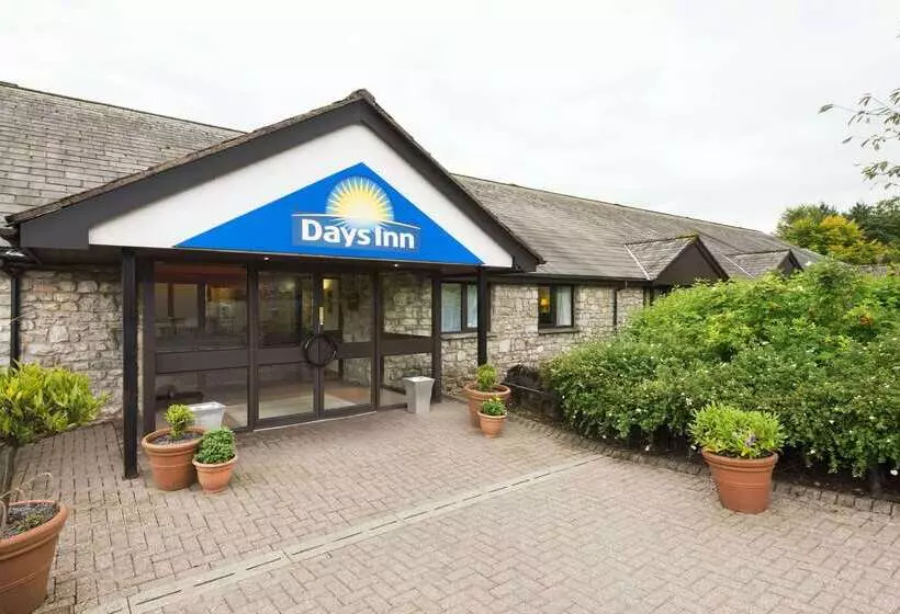 هتل Days Inn Kendal Killington Lake