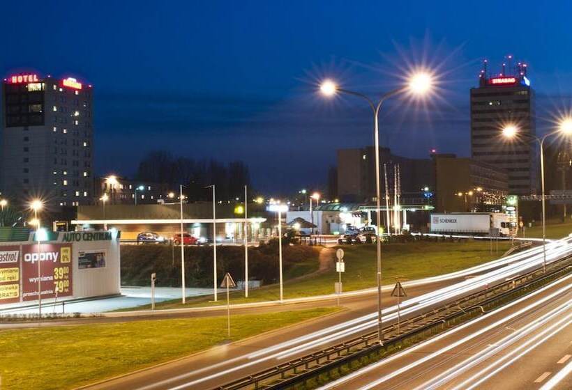 فندق Economy Silesian