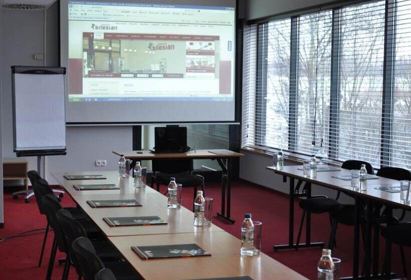 فندق Economy Silesian