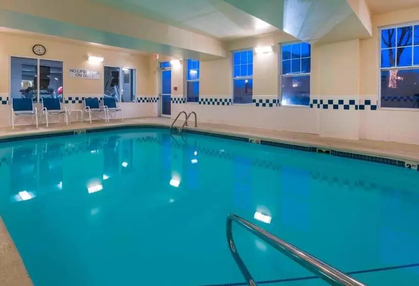 Отель Fairfield Inn Kansas City Downtown/union Hill