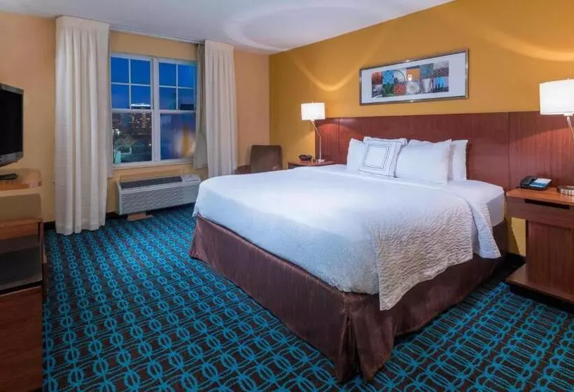 Отель Fairfield Inn Kansas City Downtown/union Hill