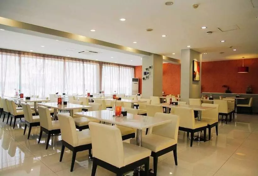 Отель Jinjiang Inn Beijing Changchun Street