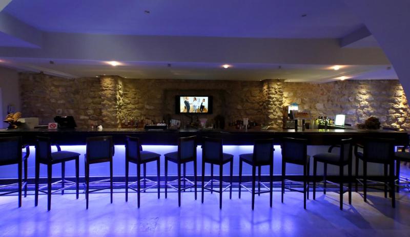 Hotel Mediterranee Hammamet - Families and Couples Only