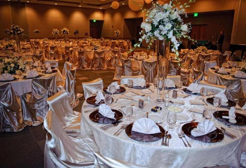 The Hotel At Kirkwood Center