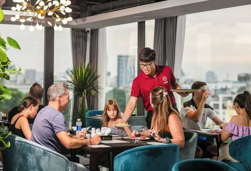 Hotel May De Ville Lakeside