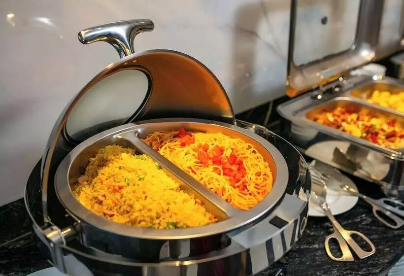 Hotel May De Ville Lakeside