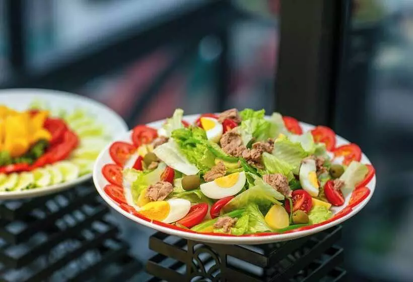 Hotel May De Ville Lakeside