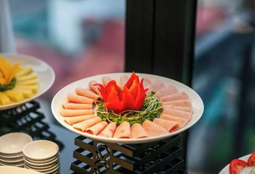 Hotel May De Ville Lakeside