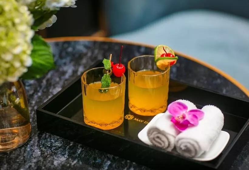 Hotel May De Ville Lakeside