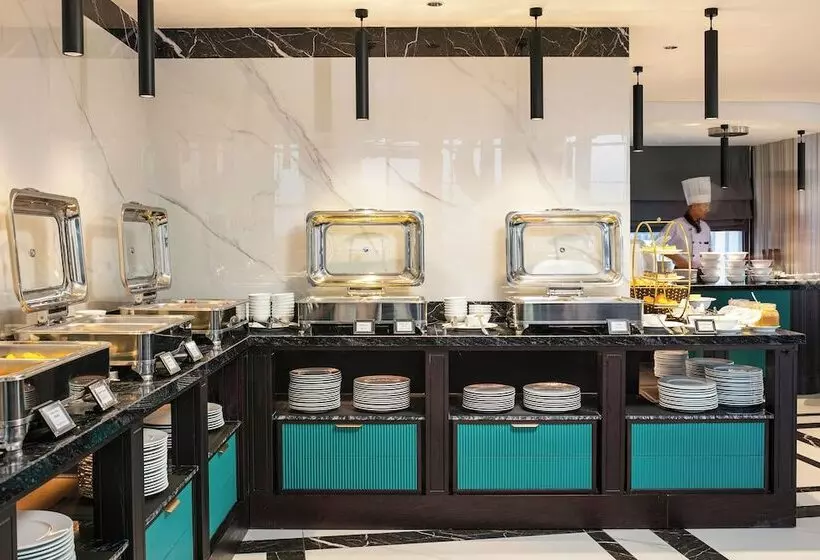 Hotel May De Ville Lakeside