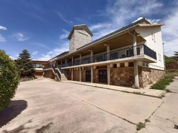 Hotelli Hostal Los Infantes