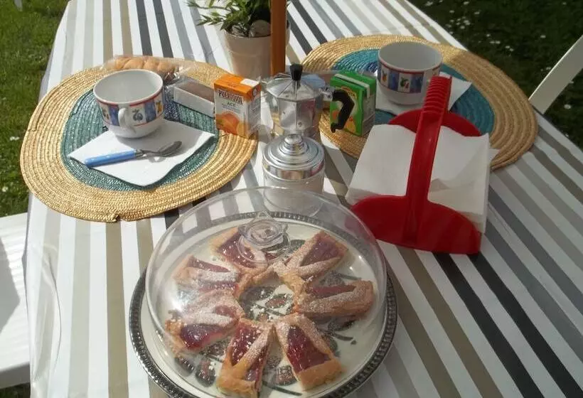 A Casa Vittoria Bed & Breakfast