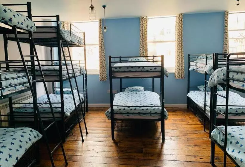 هاستل Bunkhouse