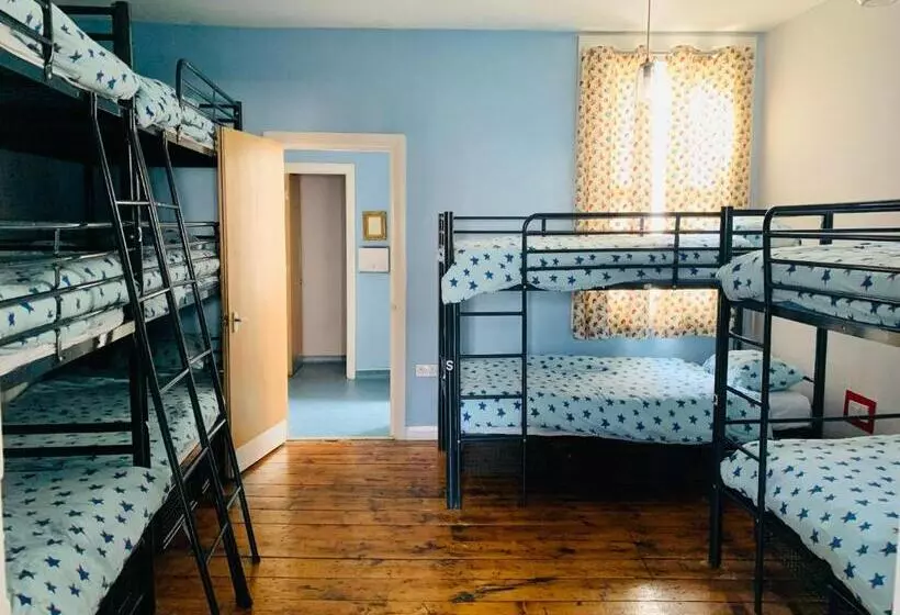 هاستل Bunkhouse