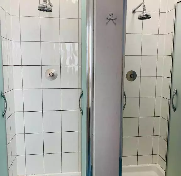 هاستل Bunkhouse