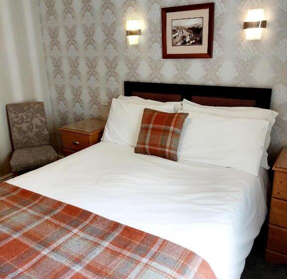 تختخواب و صبحانه Storrbeck Guest House