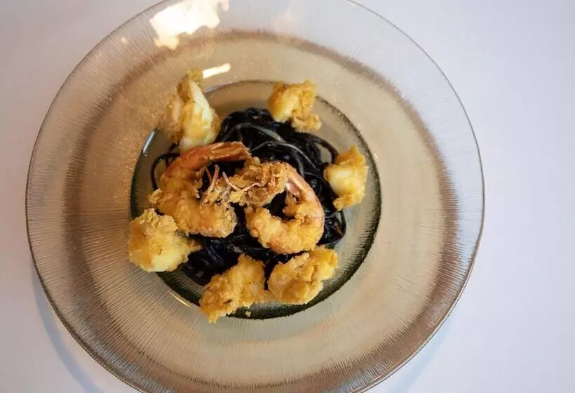 Отель El Mesón