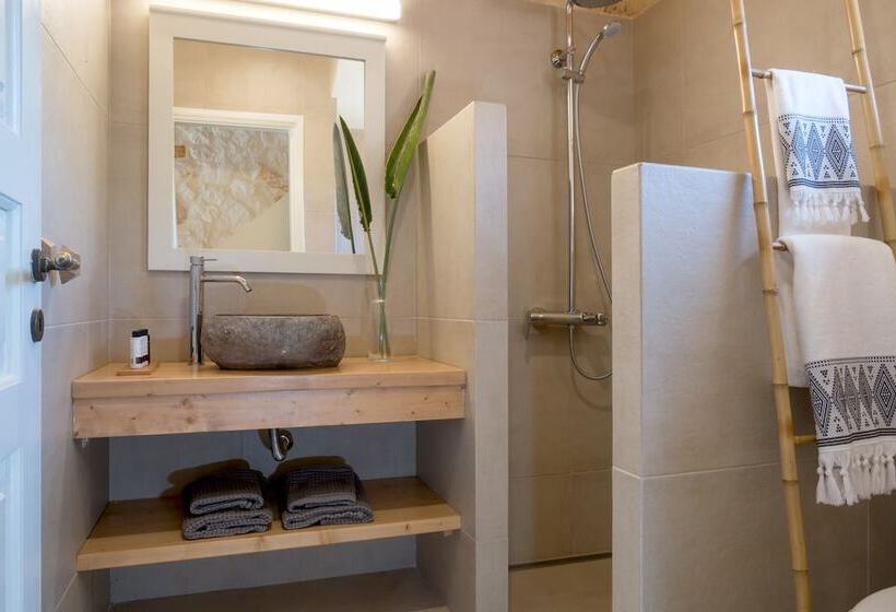 هتل Paliokaliva Apartments And Villas