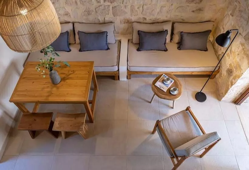 هتل Paliokaliva Apartments And Villas