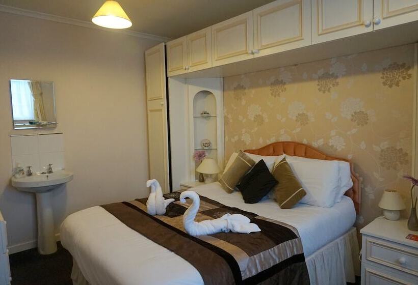 فندق The Ridings Guest House