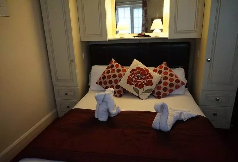 בית מלון כפרי The Ridings Guest House