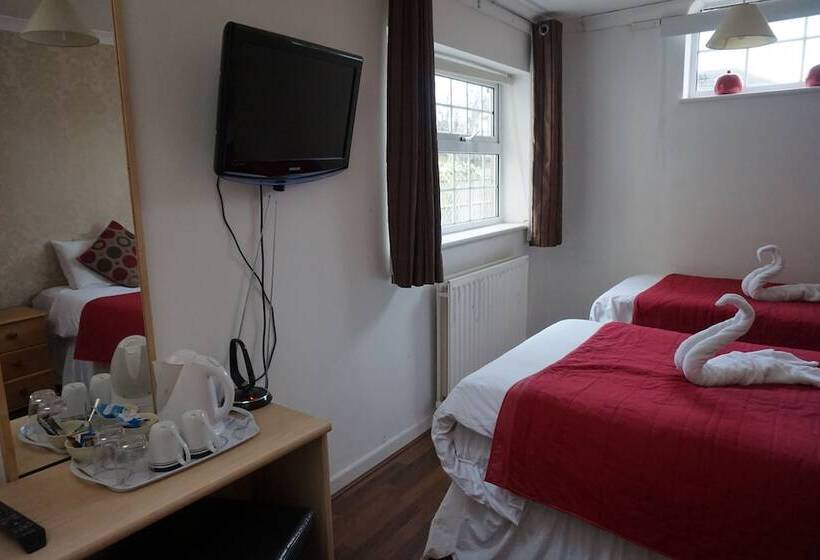 فندق The Ridings Guest House