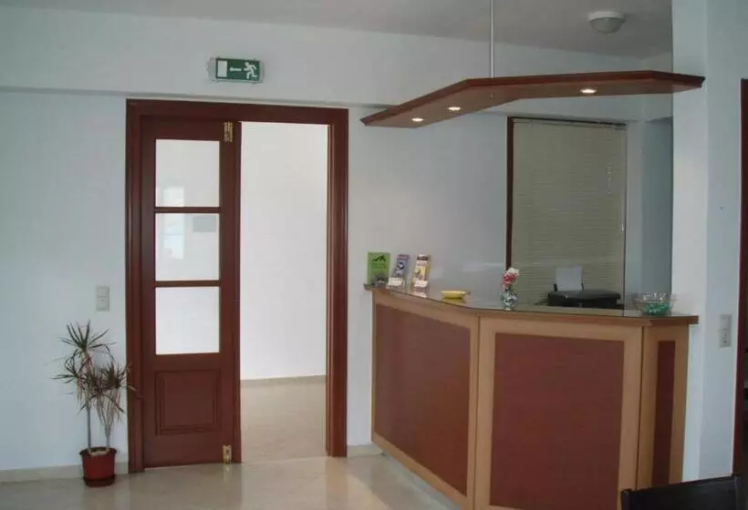 ホテル Vakhos Island