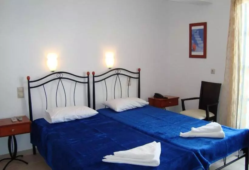 ホテル Vakhos Island