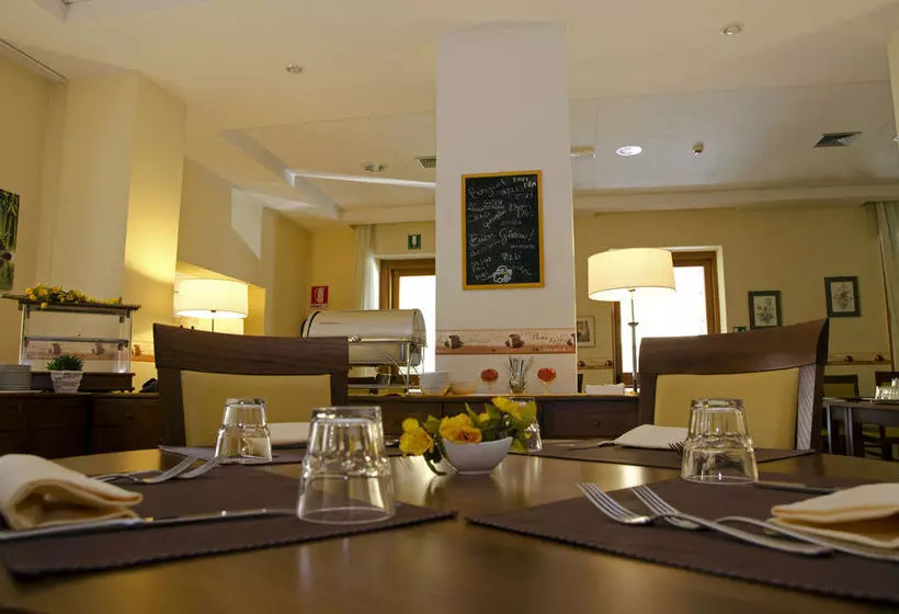 Hotel Villa Dei Giuochi Delfici