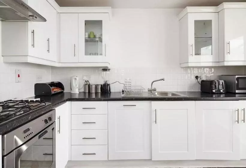 My Places Abbotsfield Court Townhouse