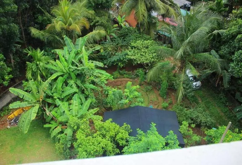 هتل Heritage Eco Resort Kelaniya