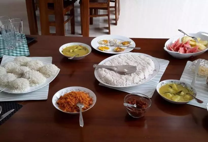 هتل Heritage Eco Resort Kelaniya