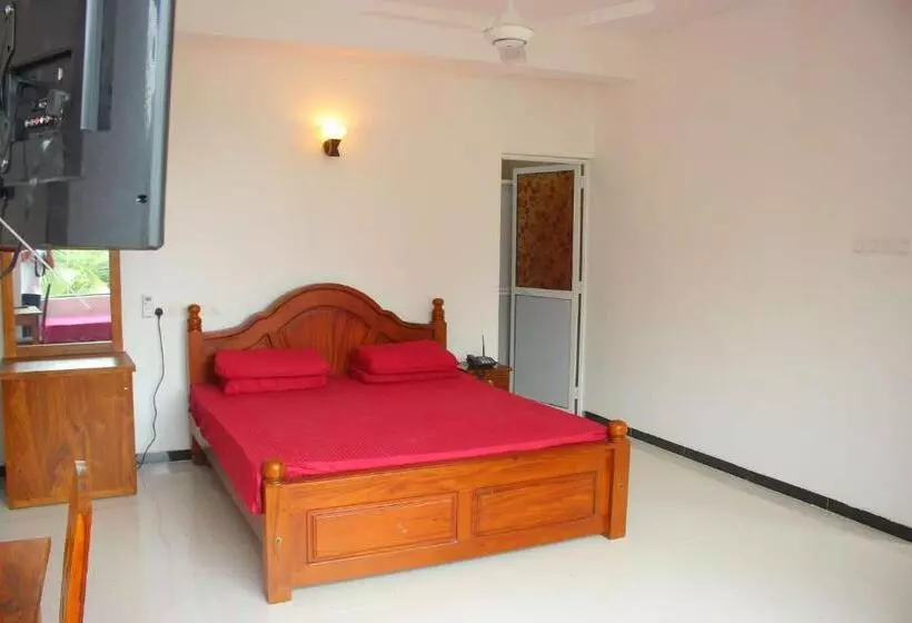 هتل Heritage Eco Resort Kelaniya