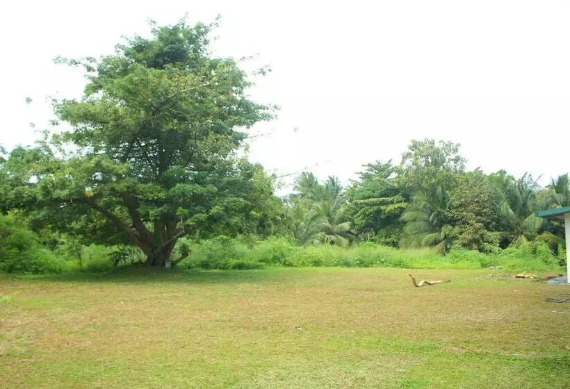 هتل Heritage Eco Resort Kelaniya